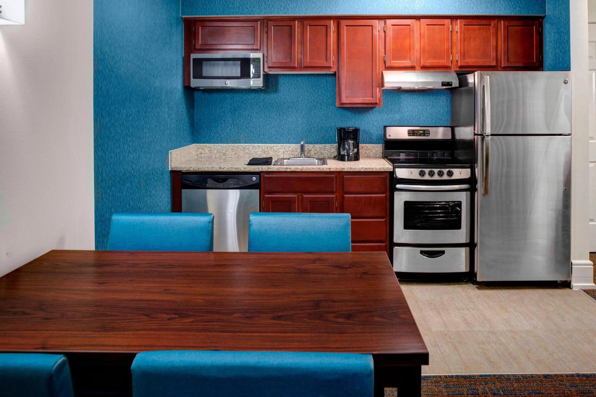 Residence Inn By Marriott Cleveland Downtown Экстерьер фото