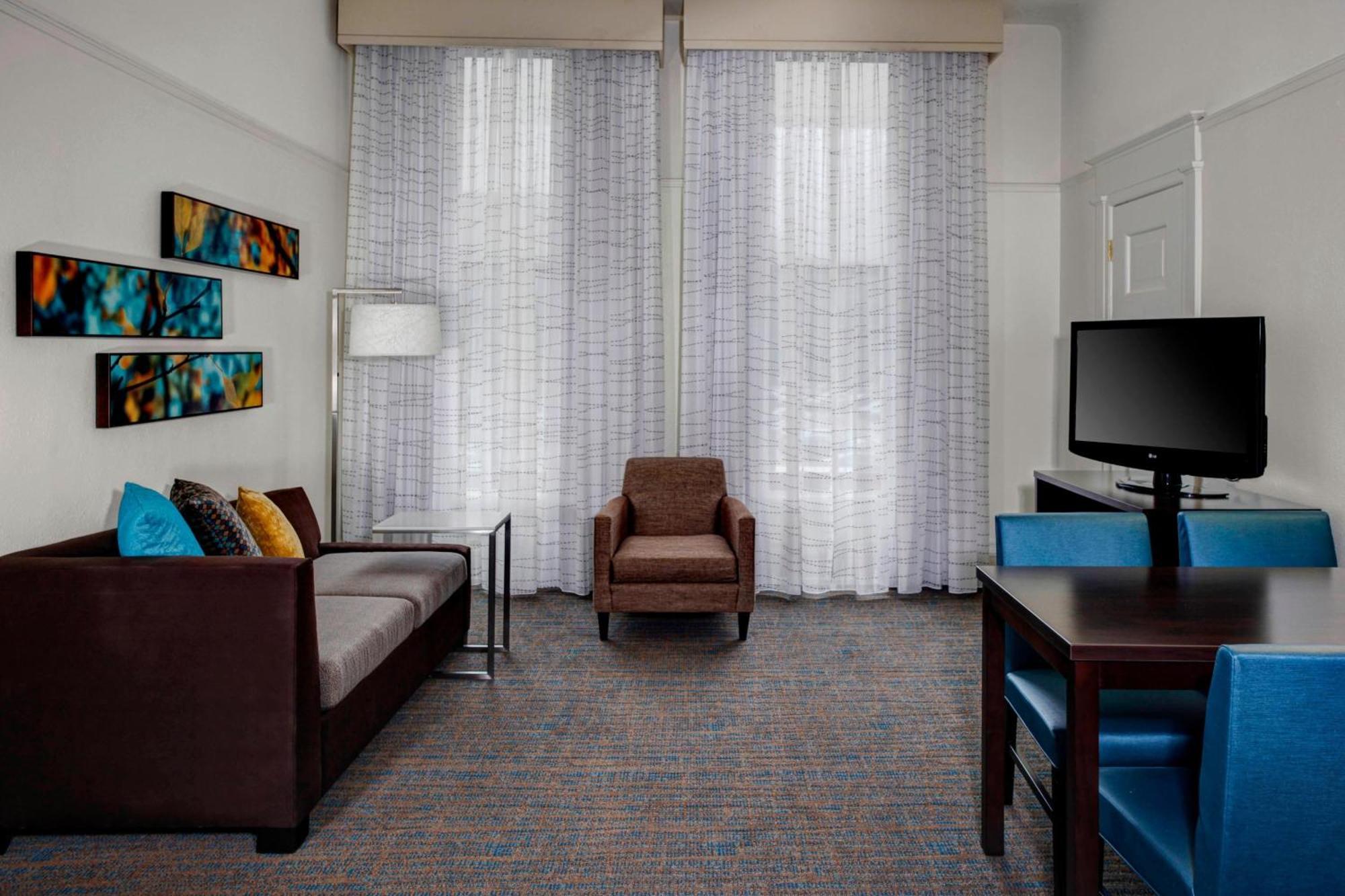 Residence Inn By Marriott Cleveland Downtown Экстерьер фото